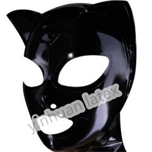 Maschera con cappuccio - , in