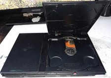 PS2 SLIM 77004 MOD.SOLO CORPO MACCHINA ROTTA/PEZZI DI RICAMBIO LEGGI DESCRIZIONE