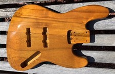 JAZZ BASS Corpo Nitro RELIC