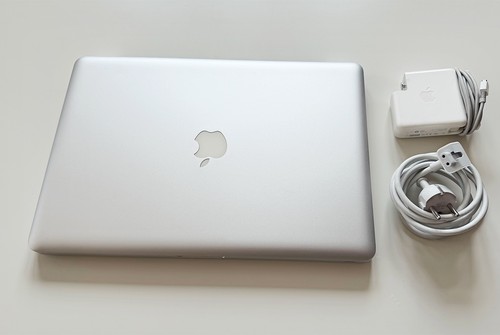 Apple macbook pro - apple, (fine