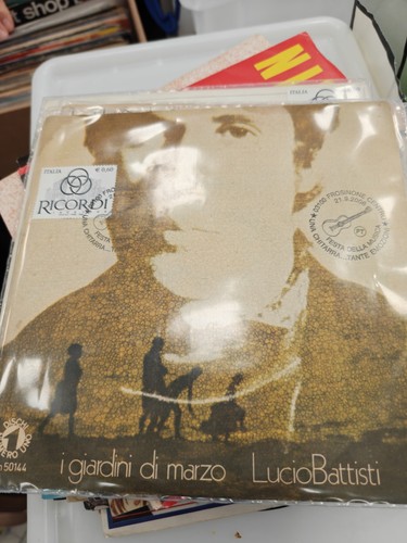 Lucio battisti giardini di - lucio,