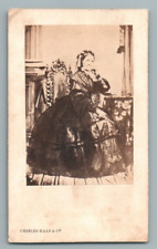 CDV ARISTOCRATIE FEMME A IDENTIFIER PHOTO PRIMITIVE PAR CHARLES HAAS Cie PARIS