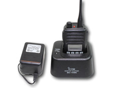 Radio portatile ICOM IC-F60 01