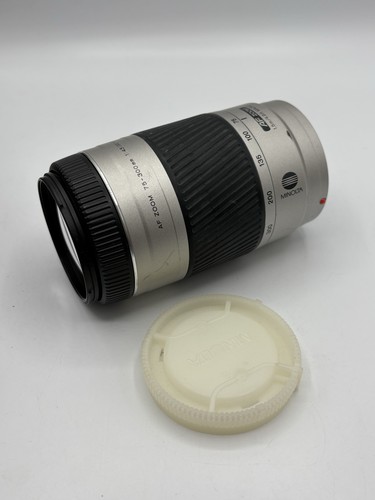 Minolta 300 5 6d - 75-300, f4.5-5.6d