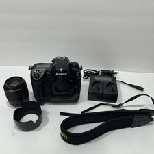 Corpo fotocamera reflex digitale Nikon D2Hs con caricatore e obiettivo Nikon 55-200 mm TESTATO