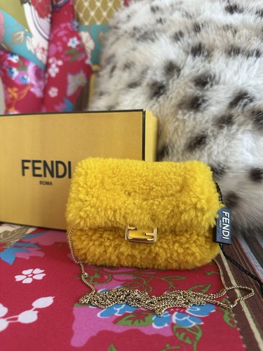 Fendi sac nano baguette - fendi,