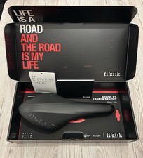 SELLA  bici da strada Fizik Arione R1 Regular Saddle