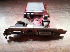 Scheda grafica MSI GeForce FX5200 AGP 8x 128MB VGA D-Sub e DVI. Rarissima