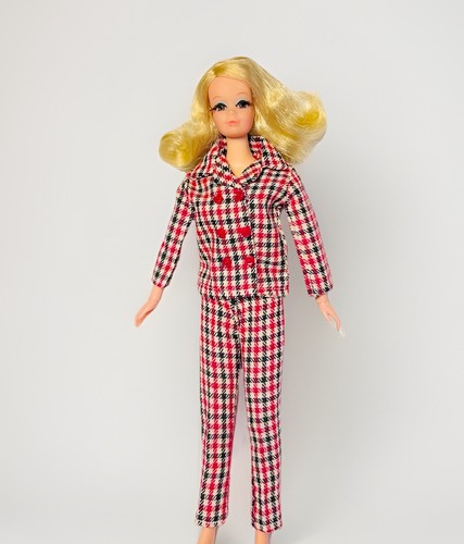 Vintage 1970 mod - vintage, barbie