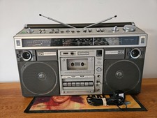 Radiocassetta stereo HITACHI TRK-8190 vintage anni 80 - ricambi/riparazione