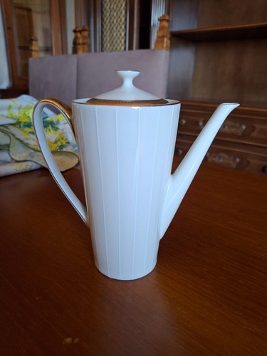 Servizio caffè in - servizio,