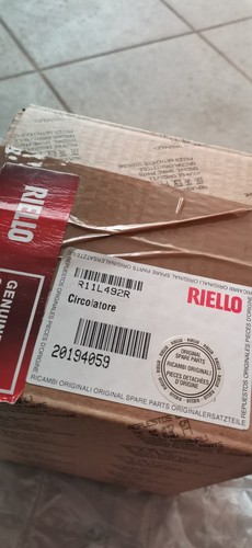 Circolatore pompa caldaia