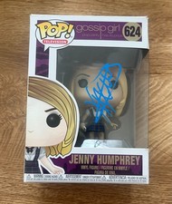 * TAYLOR MOMSEN * signed funko