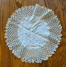 Affascinante centrino vintage