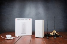 HUAWEI Modem Router B818-263