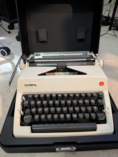 Macchina scrivere portatile - da,