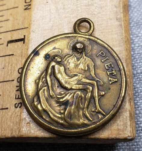 Medaglia ciondolo vintage