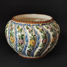 Cache-pot costolato dipinto con decoro al tacchiolo -  Colonnata (cod. 1333)