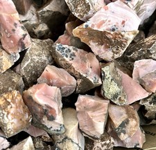 Roccia lapidaria opale rosa