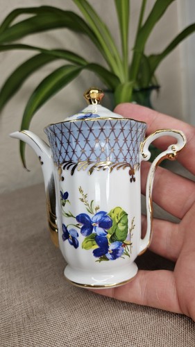 Regal porcelain miniture tea - miniture,