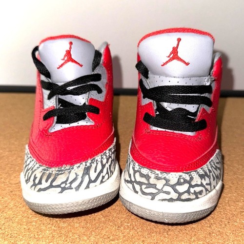 Nike air jordan retro - air,