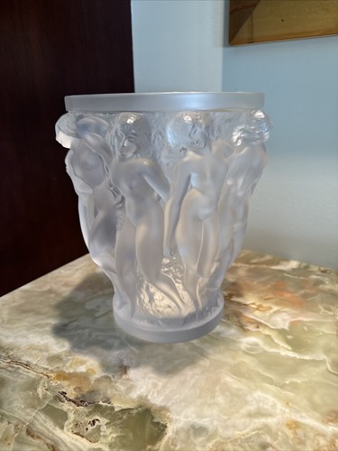 Lalique frosted crystal - frosted,