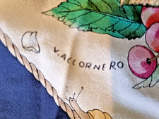 Articolo da collezione: iconico foulard Gucci Accornero vintage Flora