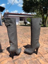 Stivali grigi con i tacchi (Made in Italy)