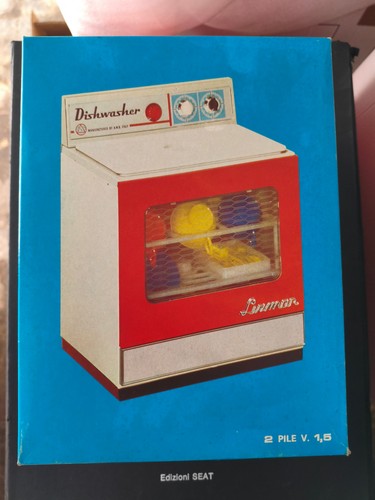 Lavastoviglie giocattolo