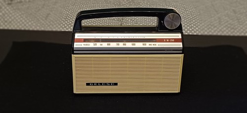 Radio transistor geloso - a,