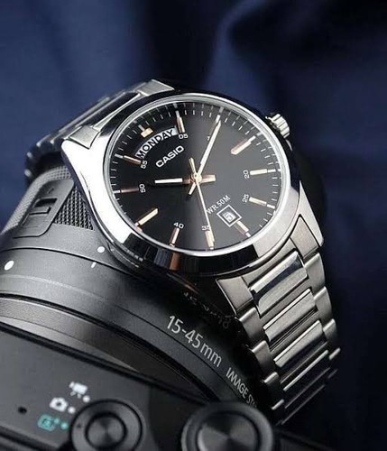 Casio day date - casio,