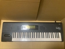 Korg music workstation - 01/w,