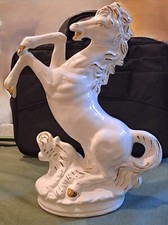 Statua in Porcellana Cavallo