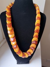 Collana vintage lunga in ambra