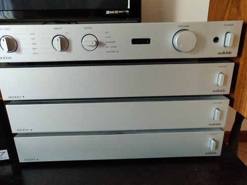 Audiolab 8000m - +,