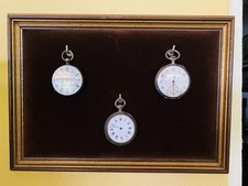 CORNICE QUADRO PORTA OROLOGI DA TASCA + 3 OROLOGI per pezzi di ricambio BREGUET