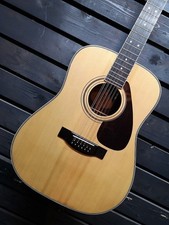 Chitarra acustica Yamaha