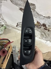 PULSANTIERA ALZAVETRO