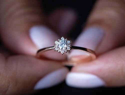 Anello fidanzamento a - di,