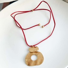 Collana con ciondolo
