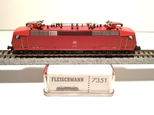 Locomotora eléctrica 120 - elÉctrica,