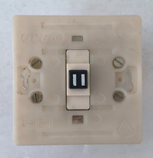 INTERRUTTORE ELETTRICO