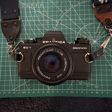 Praktica BC1 fotocamera reflex
