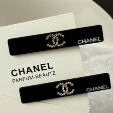 Chanel Beaute Hair Clip Set