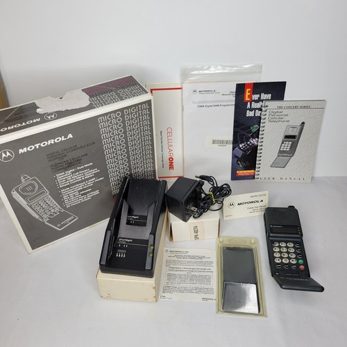 Cellulare motorola cellular - motorola,
