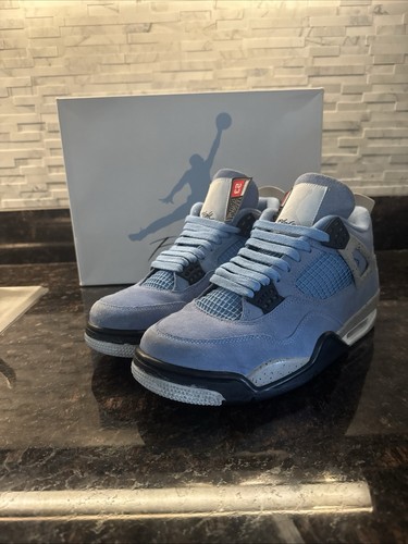 Air jordan retro - 4, university