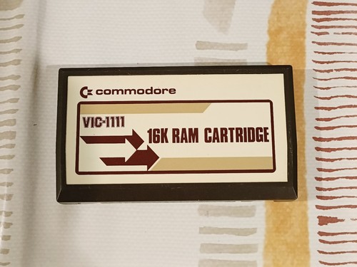 Commodore vic 1111 16kb - commodore, vic‑1111