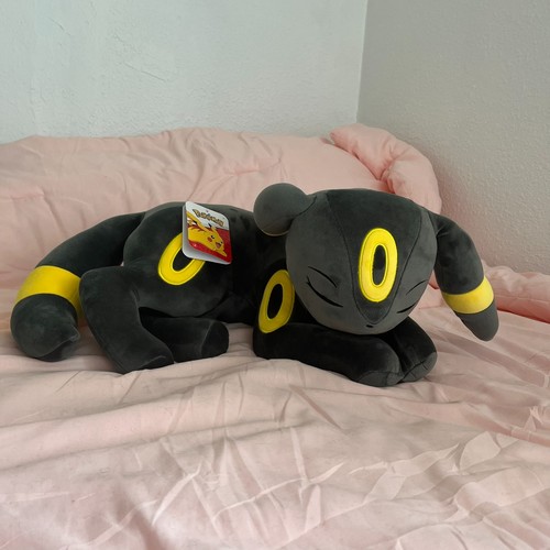 Pokemon sleeping umbreon plush - pokemon,