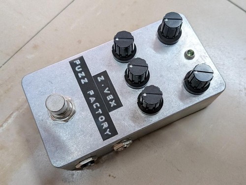 Vex fuzz factory - fuzz, pedale