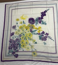 Vintage Foulard Emanuel Ungaro